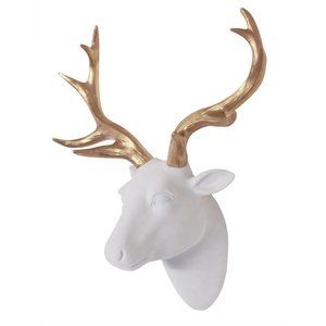 Animal Head Wall Decor, White Faux Furry/felt/velvety Resin Deer Head With☺️